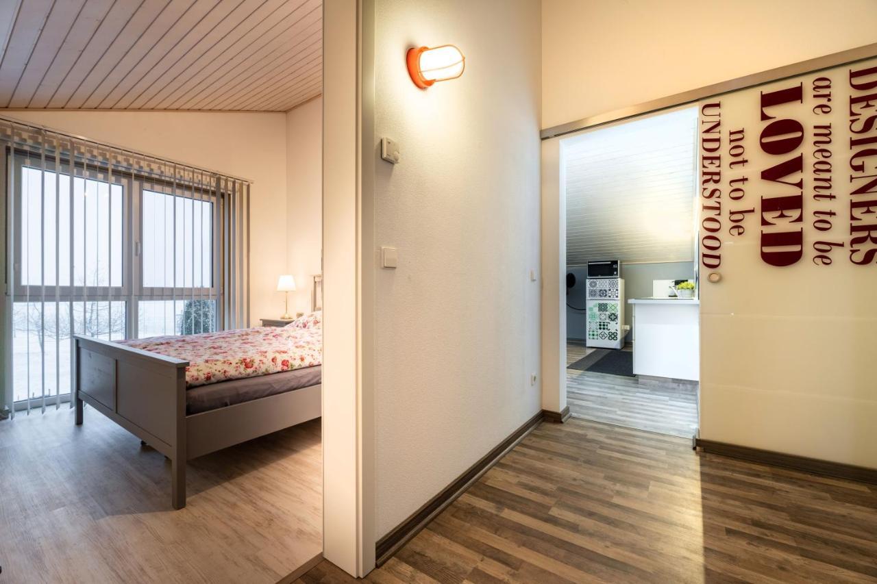 Gemuetliche Ferienwohnung Mit Panoramablick Muttensweiler 외부 사진