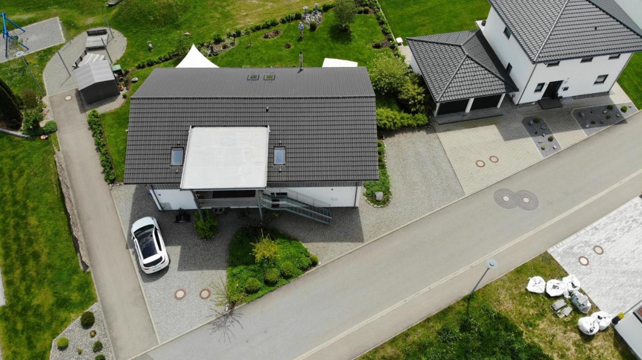Gemuetliche Ferienwohnung Mit Panoramablick Muttensweiler 외부 사진